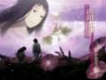 露を吸う群